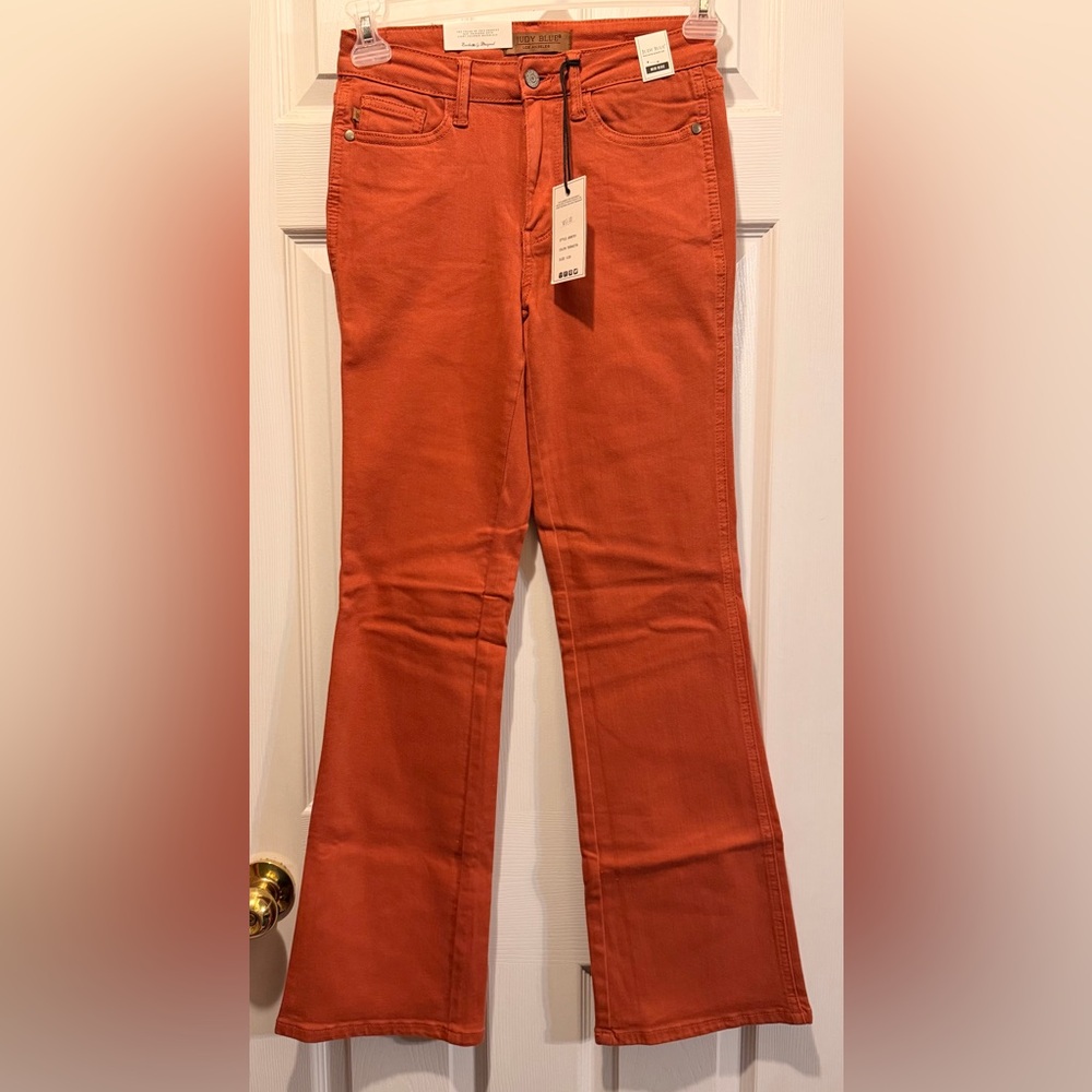 Judy Blue Mid-Rise Pants - Terracotta- size 1/25 - NWT